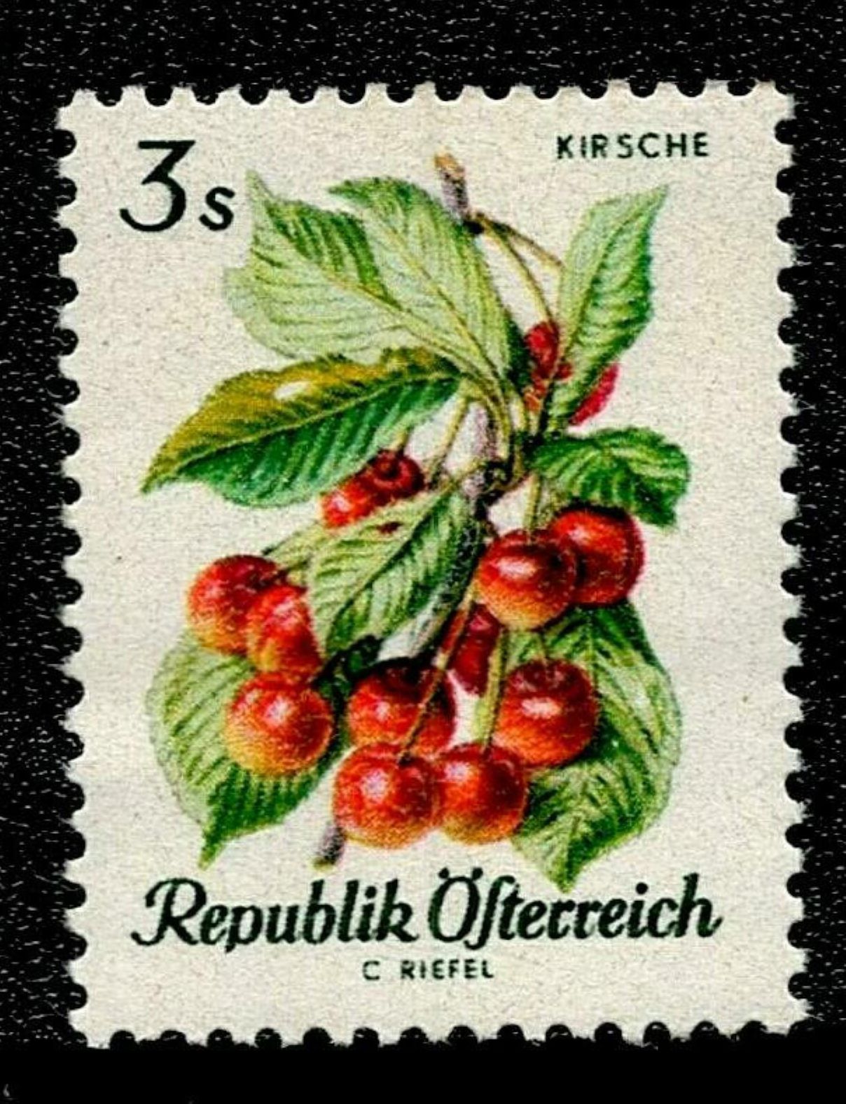 SCG131 Austria Fruit Series Stamps – Strawberries, Apple, Grapes, Cherries & Apricots – Republik Österreich