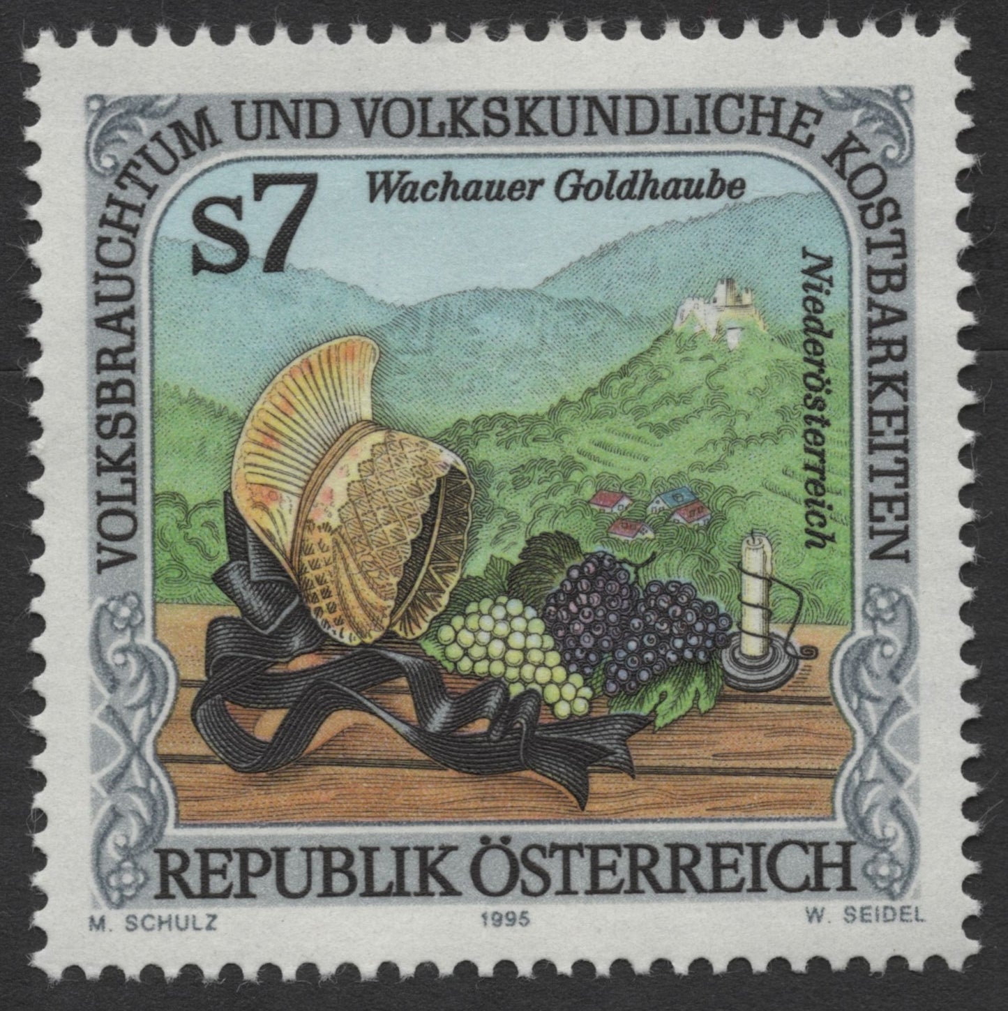 SCG379 - Austria 1995 Folk Costumes and Traditions Stamp Set