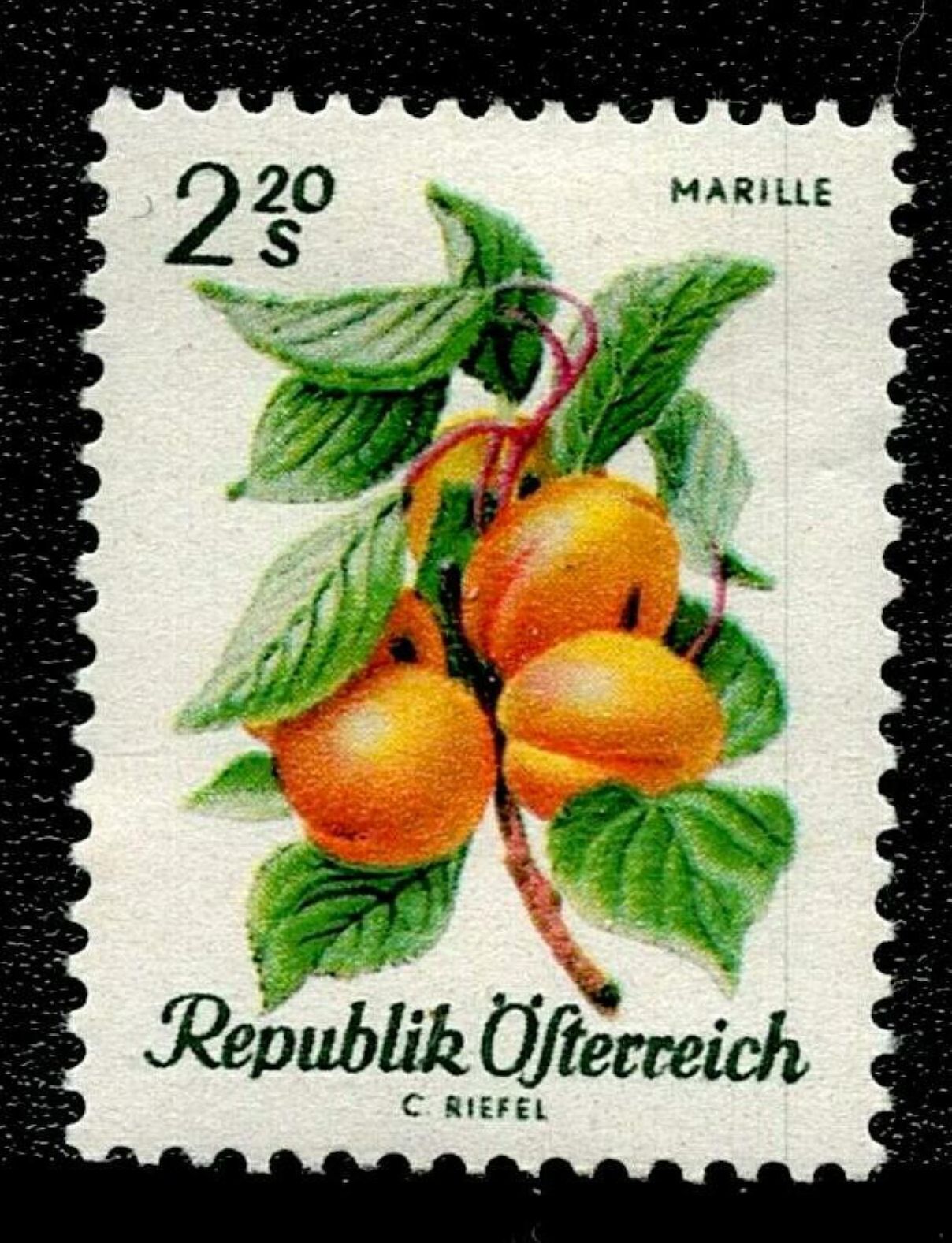 SCG131 Austria Fruit Series Stamps – Strawberries, Apple, Grapes, Cherries & Apricots – Republik Österreich