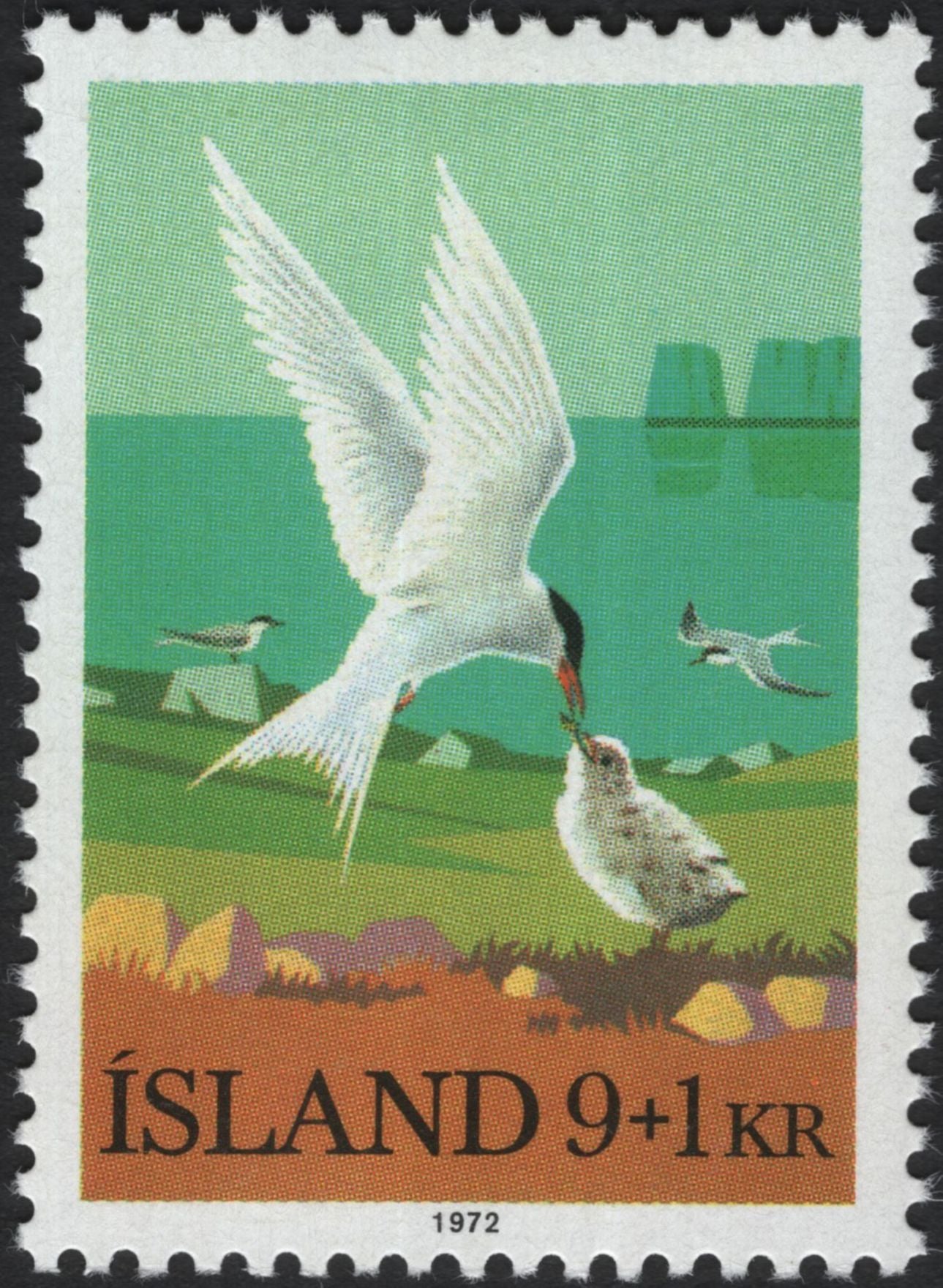 SCG7379 - Iceland 1972 – Arctic Tern and Chick (7 + 1 Kr & 9 + 1 Kr)
