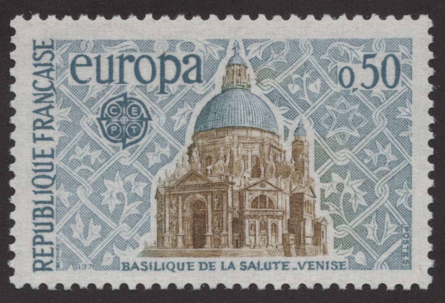 SCG258 - 1971 France Europa Stamp – 0.50 Franc Basilica di Santa Maria della Salute, Venice