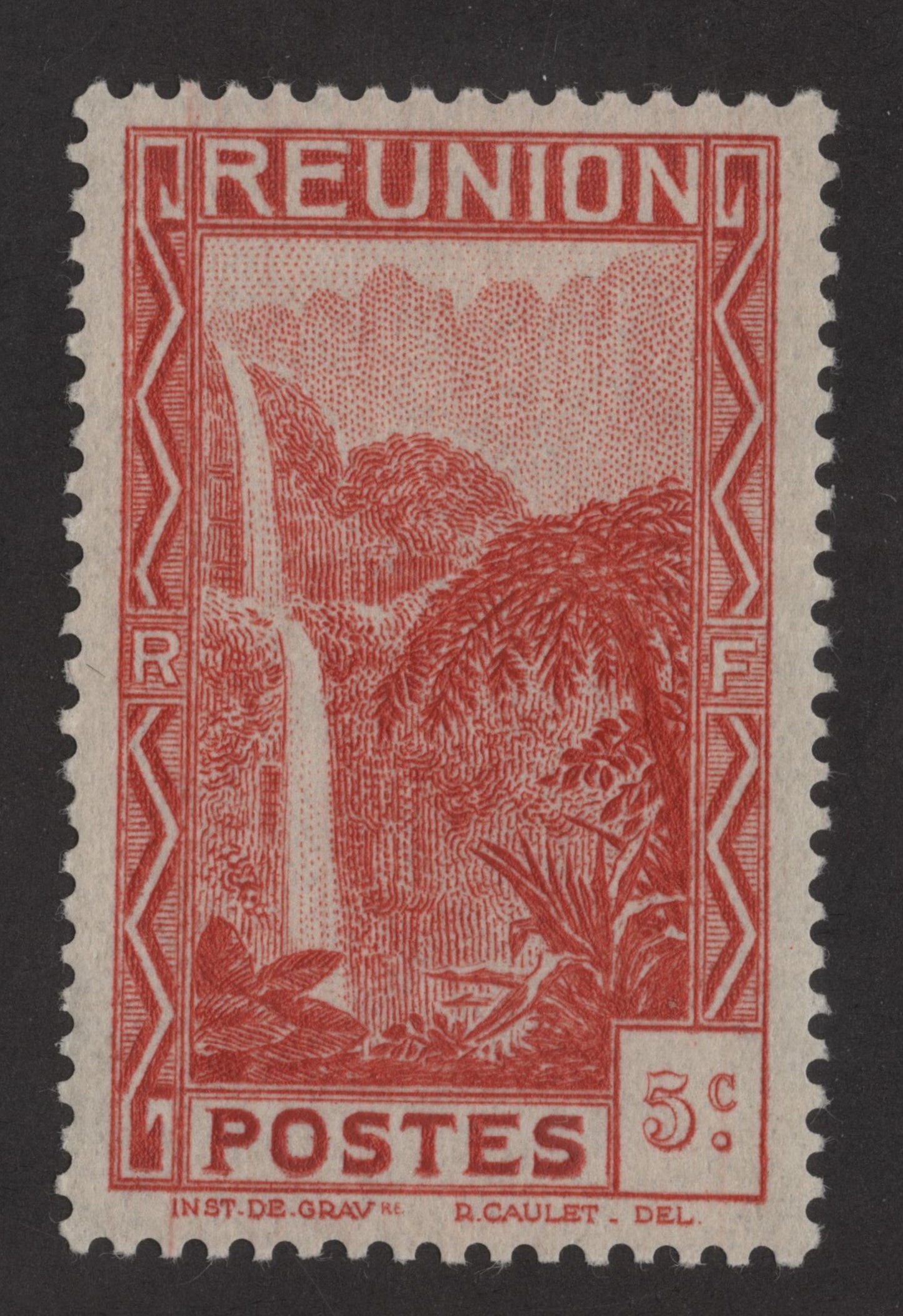 SCG193 Réunion Waterfall Landscape Stamps – 2c to 5c Series