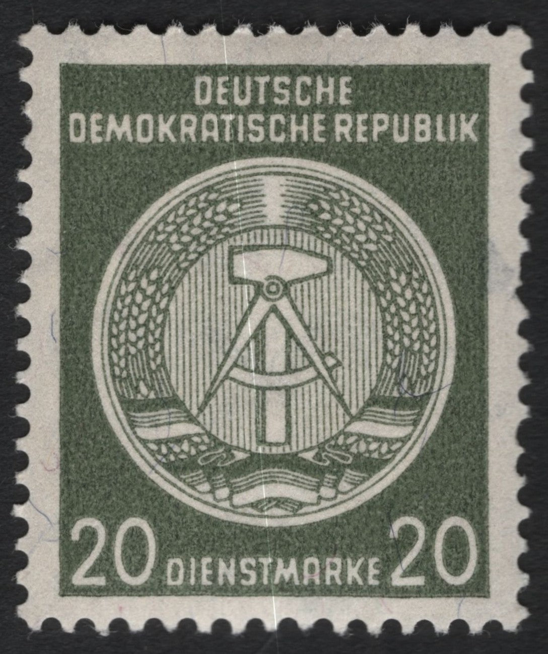 SCG9906 - DDR – 20 Pfennig Official Service Stamp (Dienstmarke) – Coat of Arms (c. early 1950s)