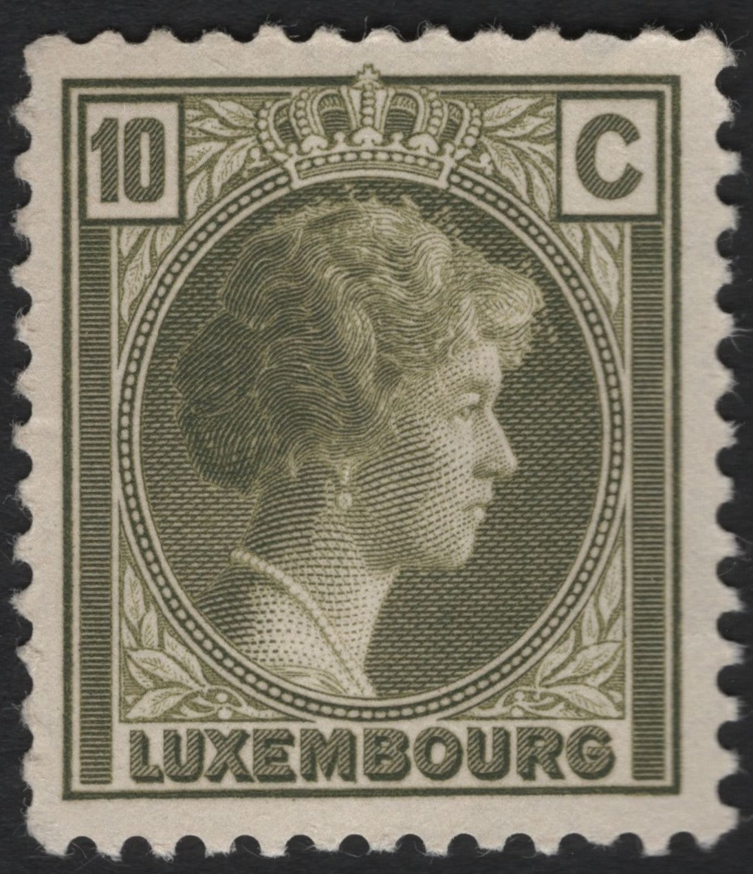 SCG7336 - Grand Duchess Charlotte Definitive – Luxembourg (10c Olive Green)