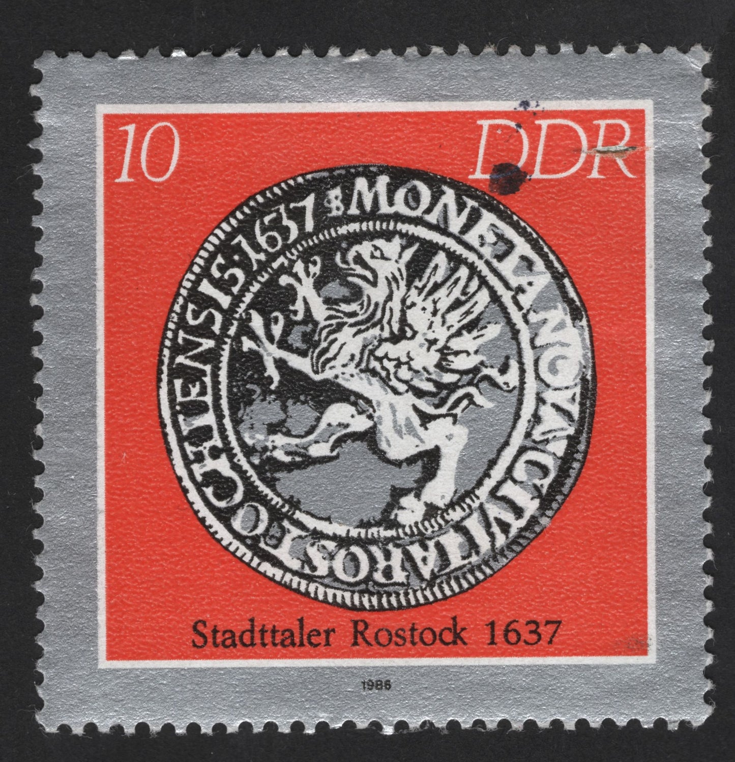 SCG13849 - DDR 1986 – Stadttaler Rostock 1637 (Historic Coin Design)