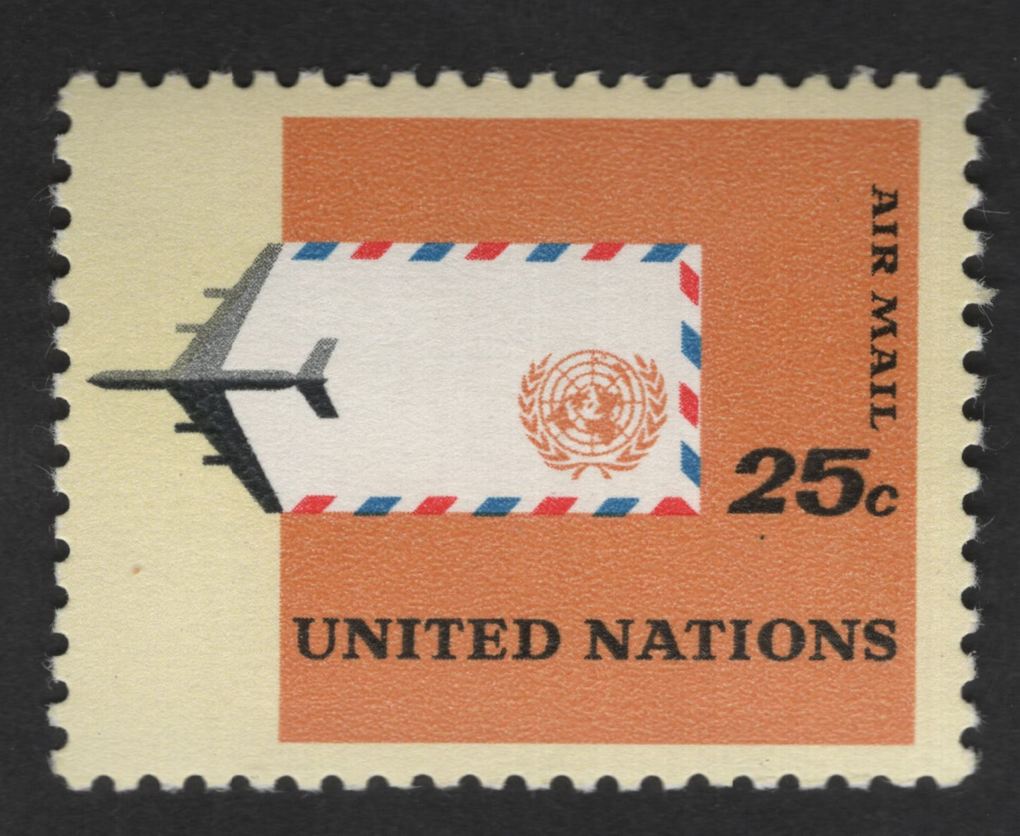 SCG12991 - United Nations 25c Airmail Stamp – Aircraft & UN Emblem Issue