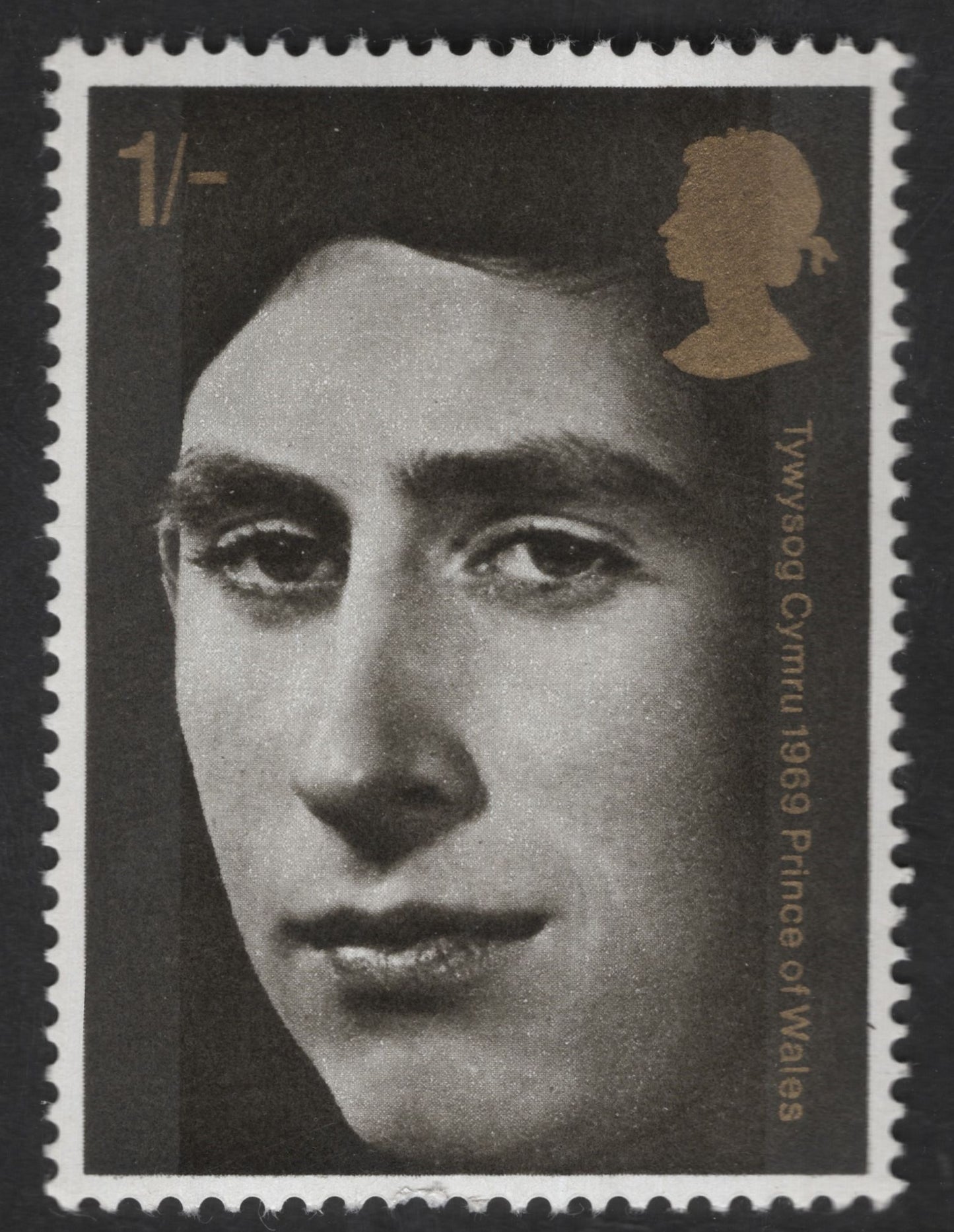SCG12869 - Great Britain 1969 Prince of Wales Investiture – Prince Charles 1/- Commemorative Stamp