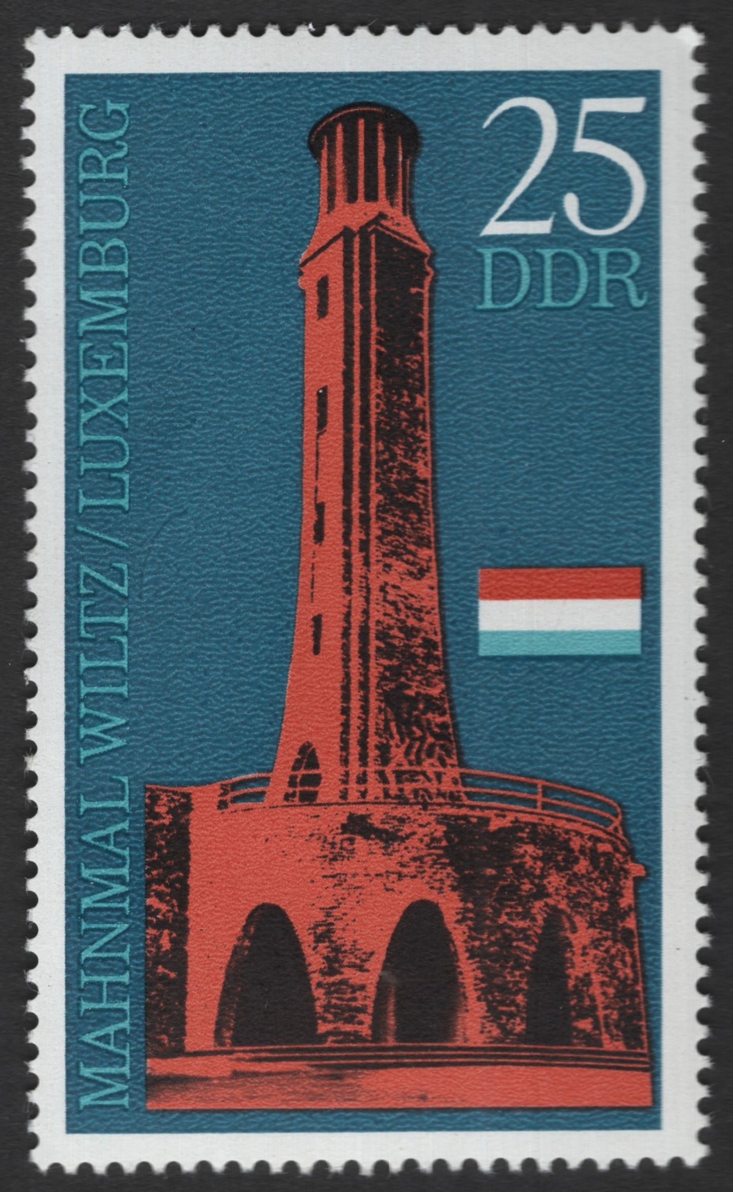 SCG11999 - East Germany Mahnmal Wittz/Luxemburg Memorial Tower – 25 Pfennig