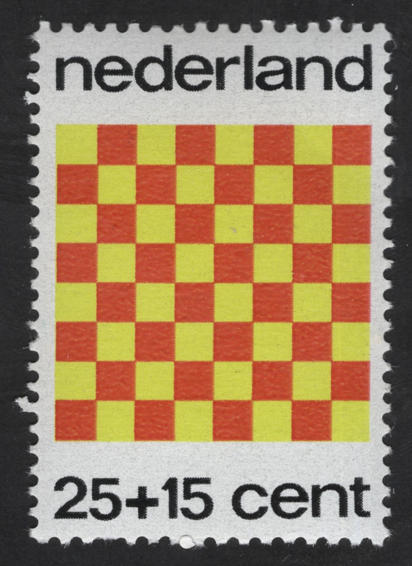 SCG13293 - Netherlands Kinderzegel 25+15 Cent – Checkerboard Design