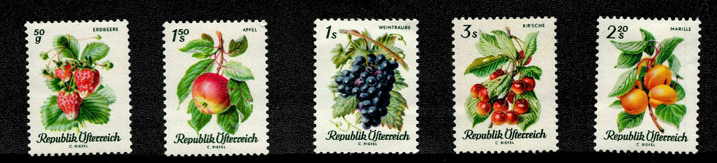 SCG131 Austria Fruit Series Stamps – Strawberries, Apple, Grapes, Cherries & Apricots – Republik Österreich
