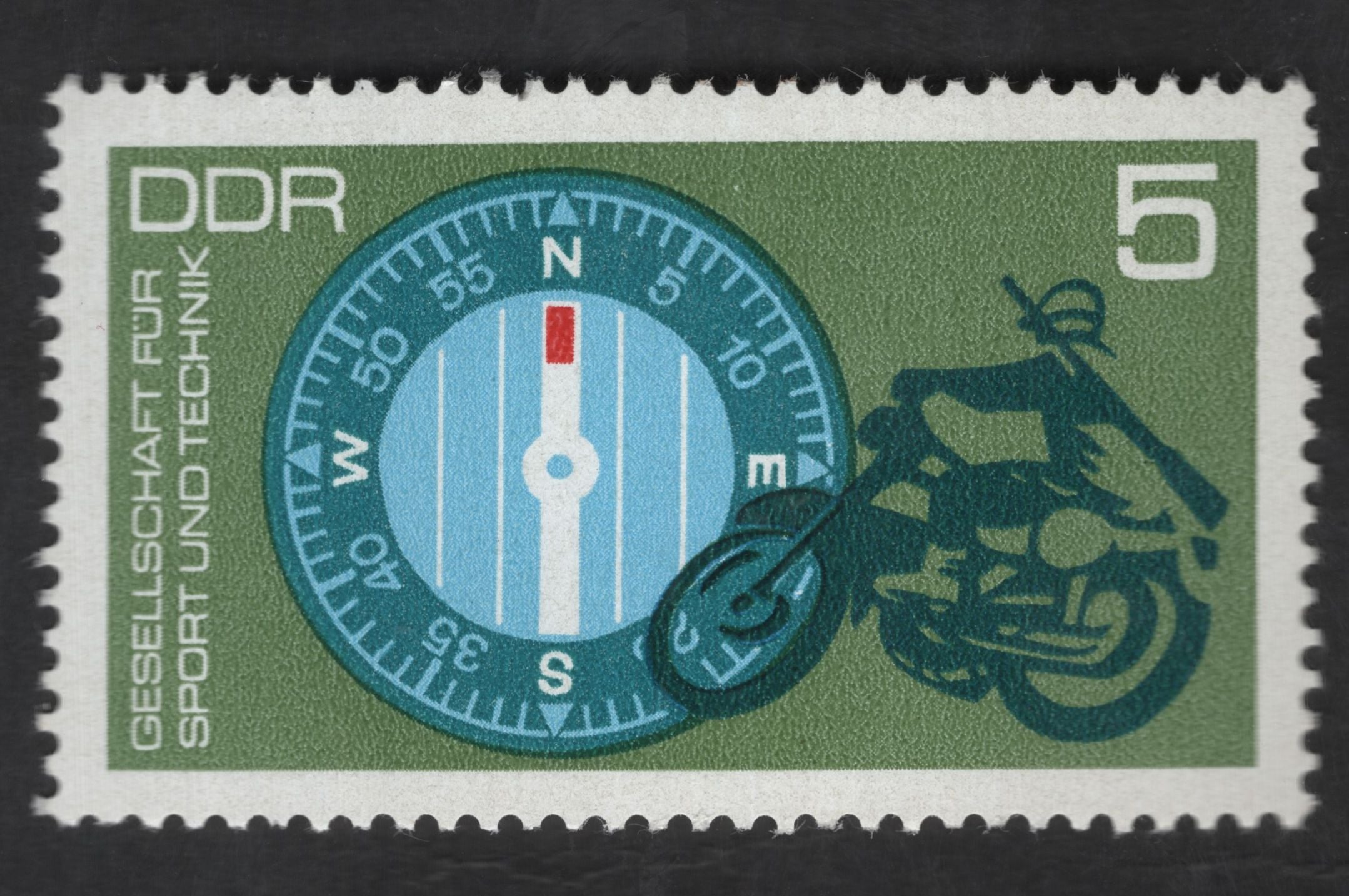 scg12711-ddr-5-pfennig-society-for-sport-and-technology-gst-moto