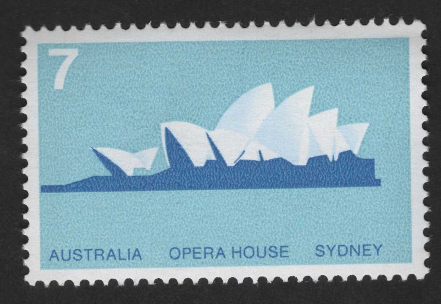 SCG12712 - Australia 7c Sydney Opera House Definitive Stamp