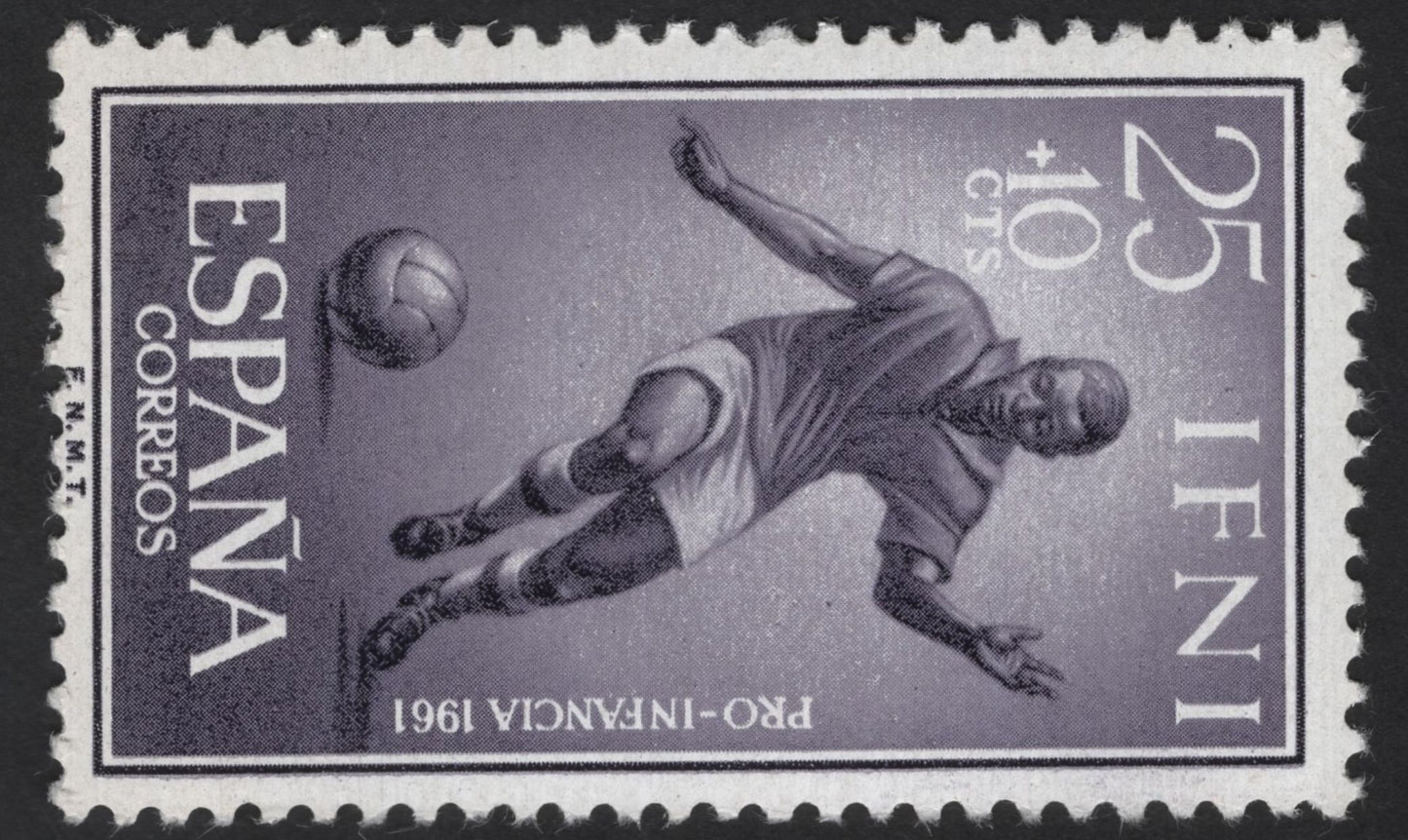 SCG12280 - Ifni (Spain) 1961 Pro-Infancia Sports Charity Set – High Jump & Football