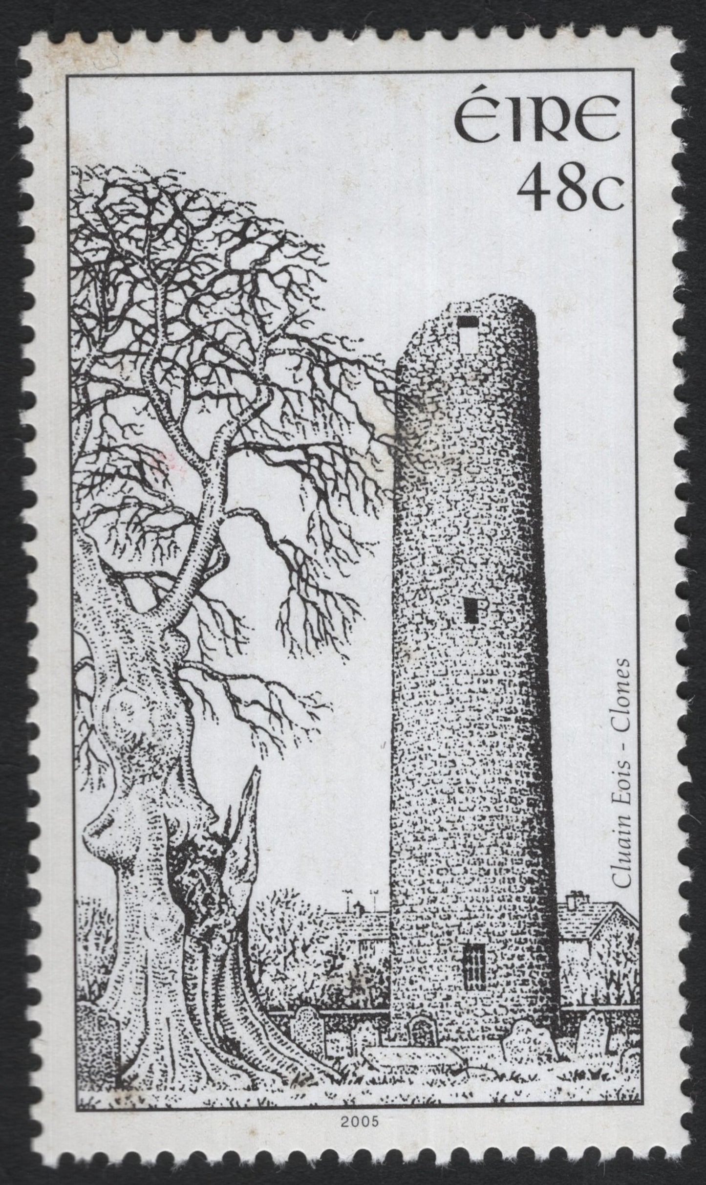 SCG8352 - Ireland 2005 – Clones Round Tower (48c)