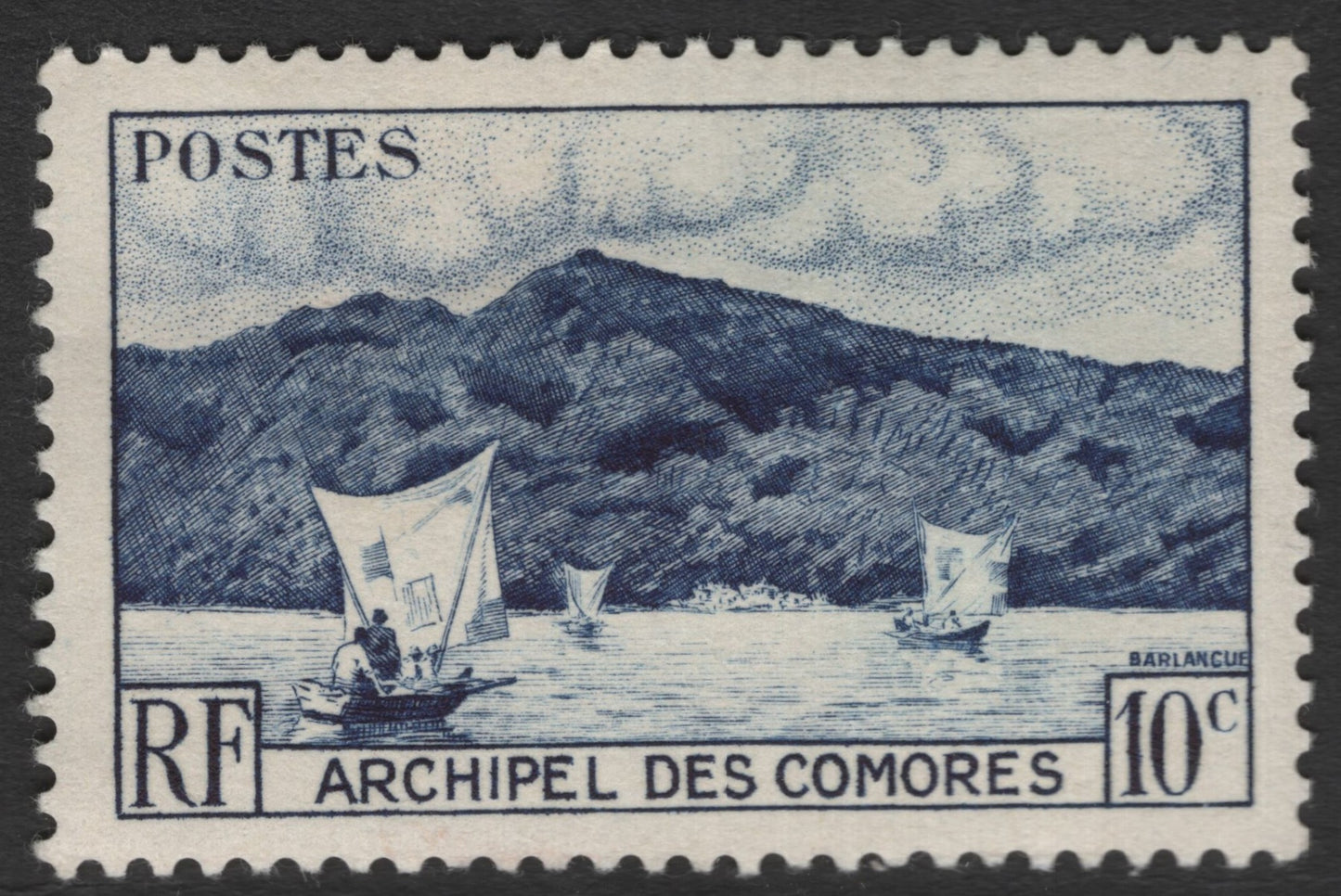SCG11435 - Comoros – 10c Baranaclu Lagoon Sailing Boats (Scenic Archipelago Issue)