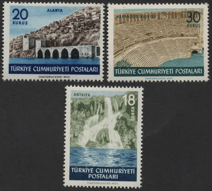 SCG2053 - 1960 Türkiye Landmarks Definitive Stamp Set – Antalya, Alanya & Aspendos