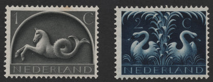 SCG300 - 1951 Netherlands Mythical Horse & Swans Stamp Set