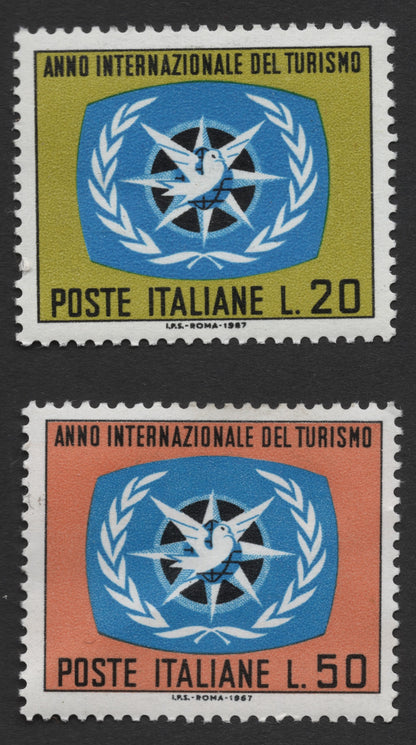 SCG327 - Italy 1967 – International Year of Tourism Stamp Pair
