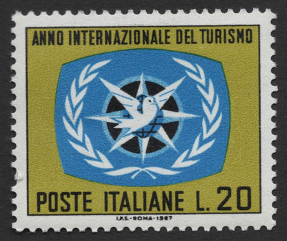 SCG327 - Italy 1967 – International Year of Tourism Stamp Pair