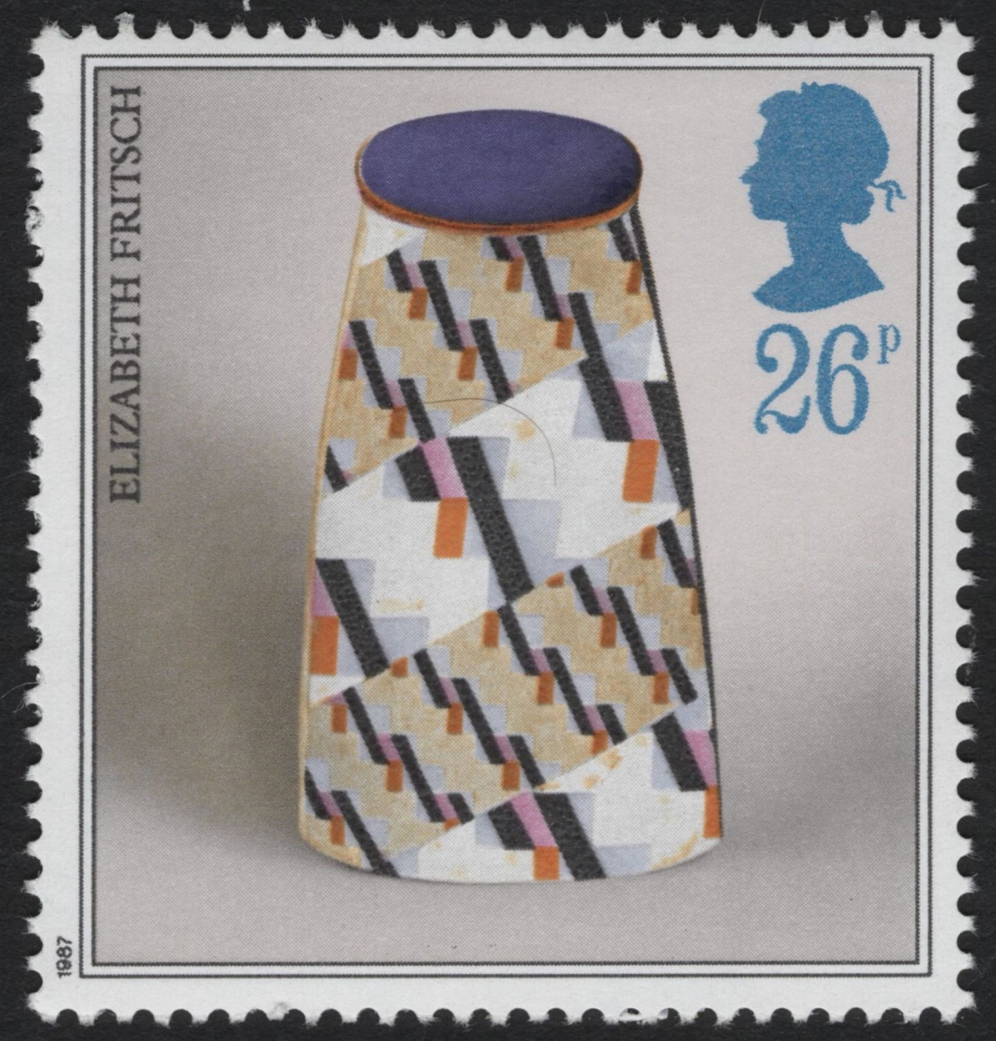 SCG10308 - United Kingdom 1987 – British Studio Pottery Masters (Set of 4)