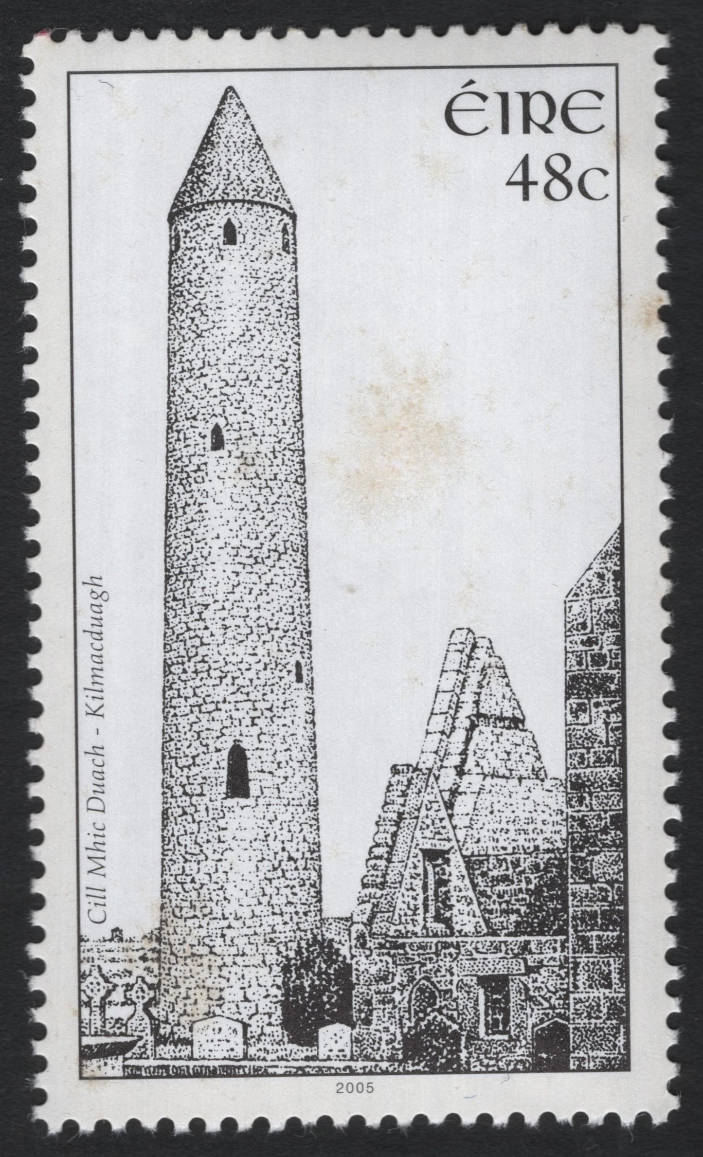 SCG8556 - Ireland 2005 – Kilmacduagh Round Tower (48c)