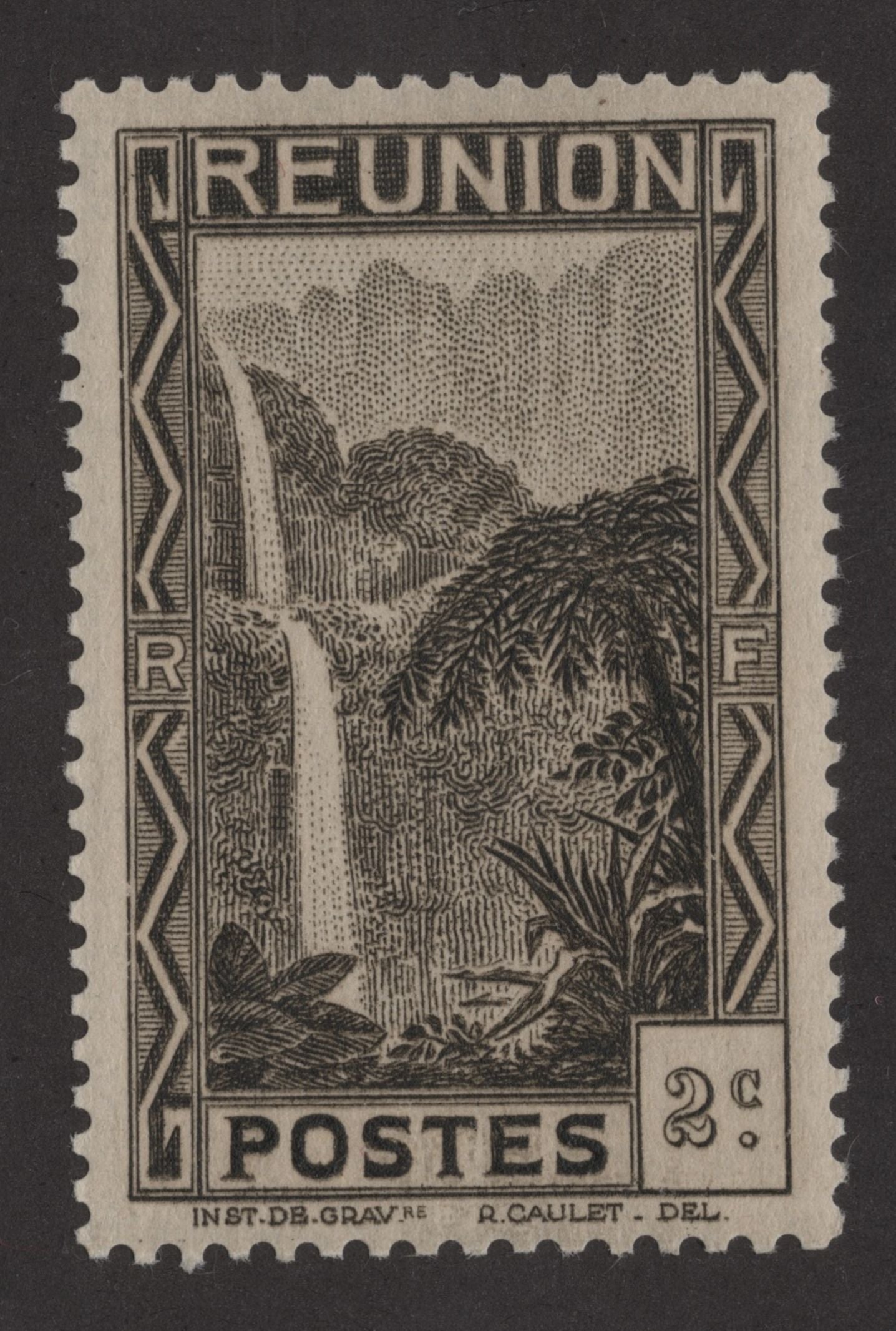 SCG193 Réunion Waterfall Landscape Stamps – 2c to 5c Series