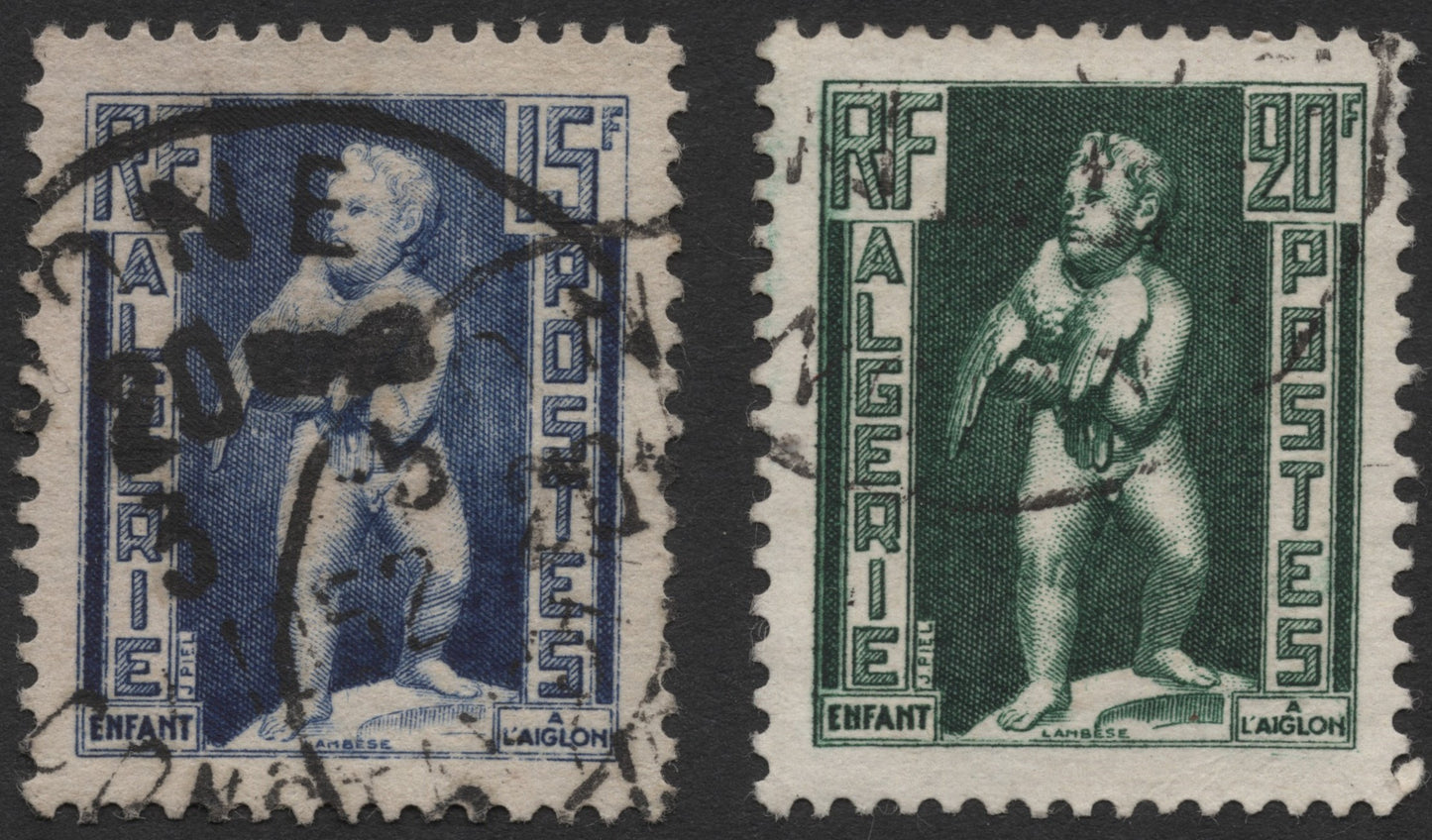 SCG727 - Algeria Child with Eagle Stamp Pair