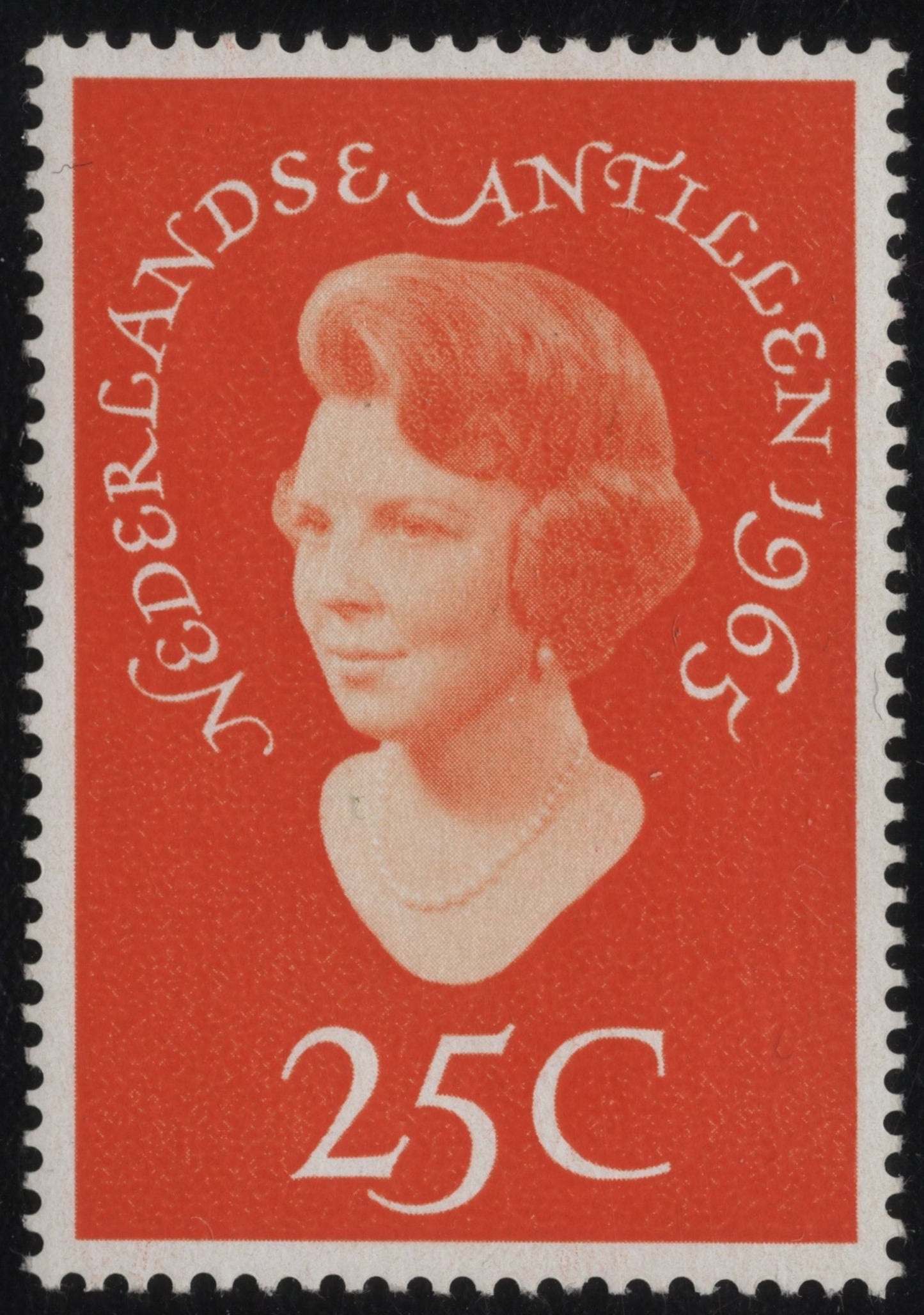SCG858 - 1967 Netherlands Antilles Queen Beatrix Stamp