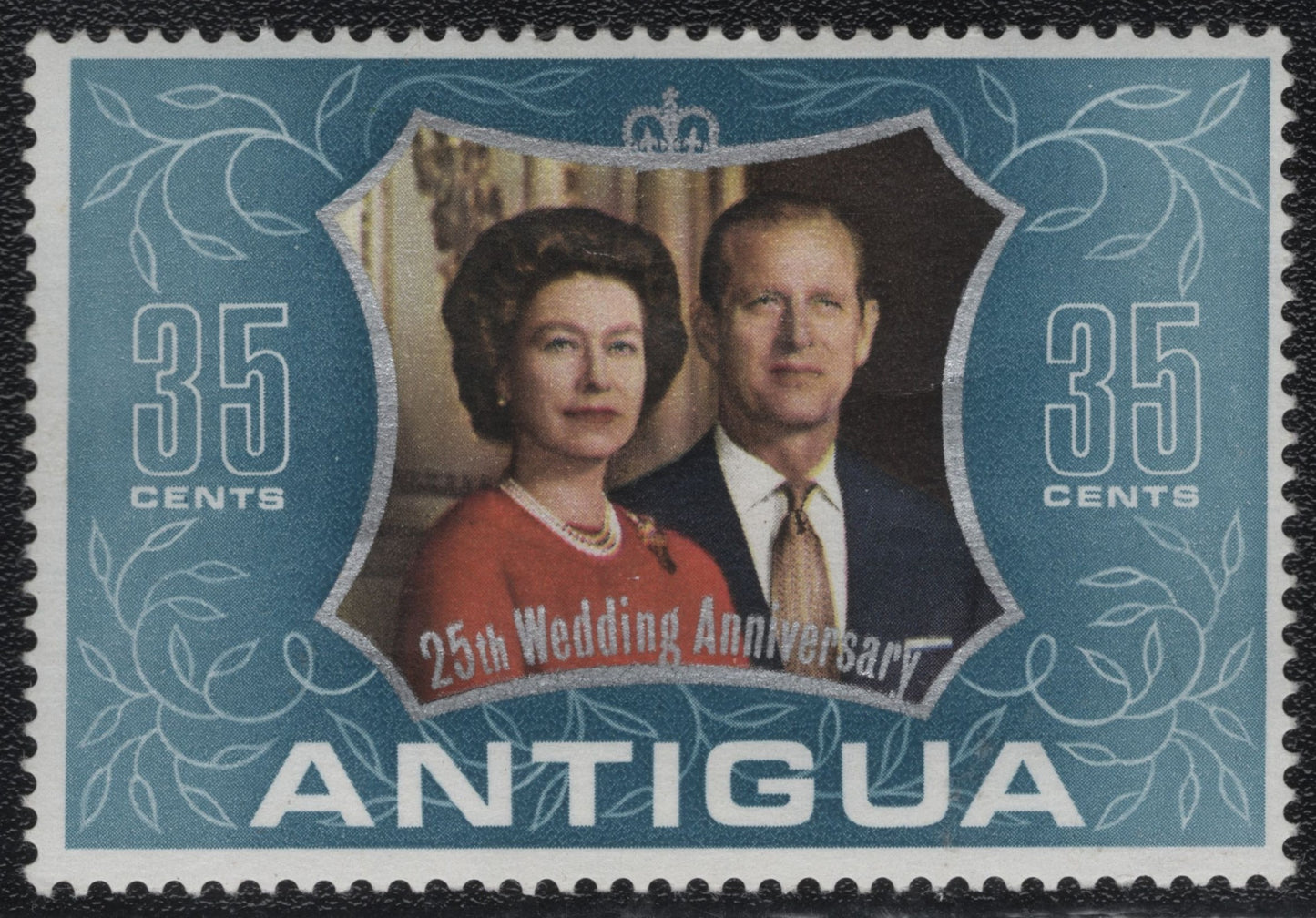 SCG911 - Antigua Stamp – 25th Wedding Anniversary of Queen Elizabeth II & Prince Philip