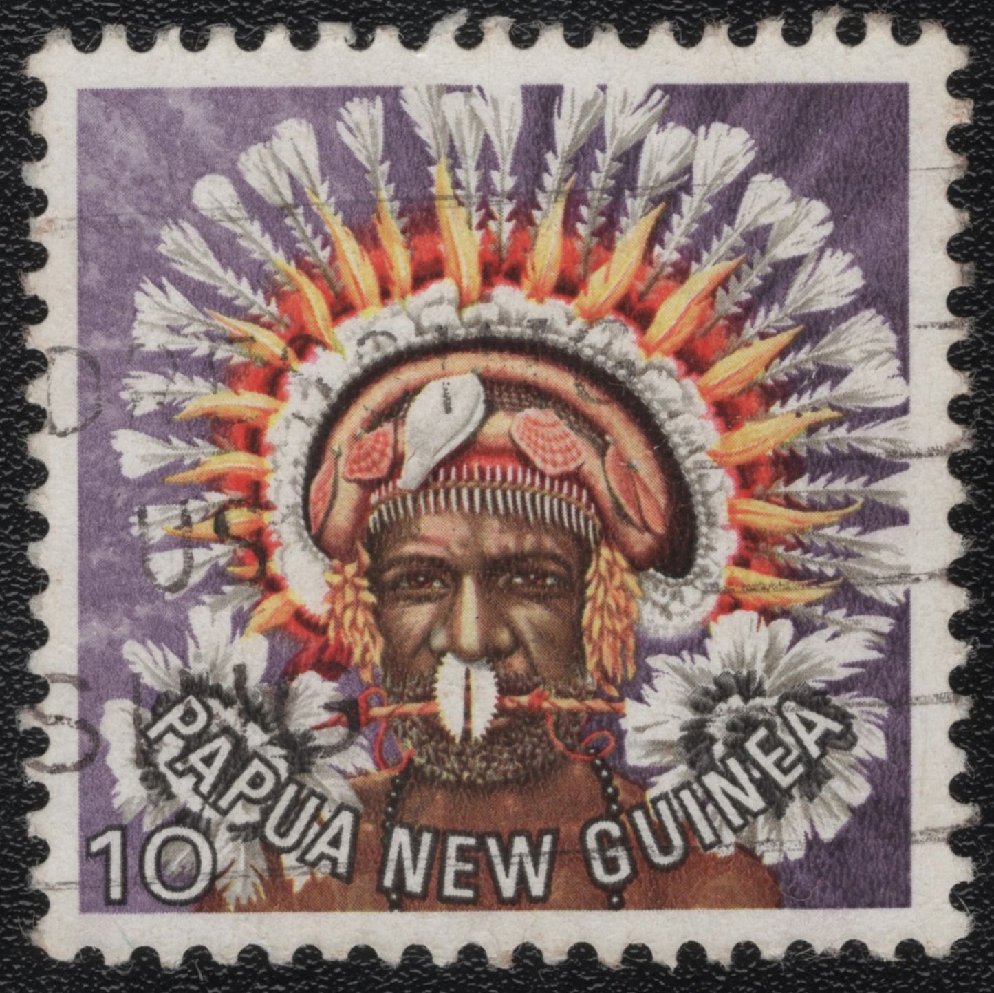 SCG1051 - Papua New Guinea – Tribal Chief in Ceremonial Headdress 10c (Used)