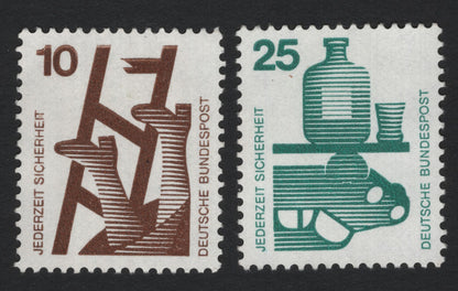 SCG5075 - Germany (West) 1971 – "Safety at All Times" Campaign Stamps (10 Pf & 25 Pf)
