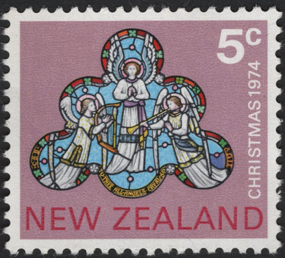 SCG5703 - New Zealand 1974 Christmas Stamps – “Adoration of the Magi” and “Angels in Glory”