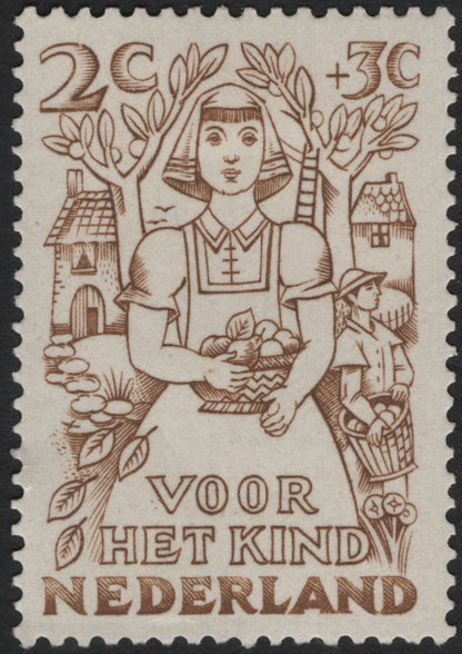 SCG7446 - Netherlands “Voor Het Kind” Semi-Postal Set – 1951