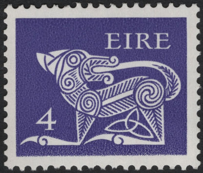 SCG7448 - Ireland – Celtic Dog Definitive Stamps (1971 Issue)
