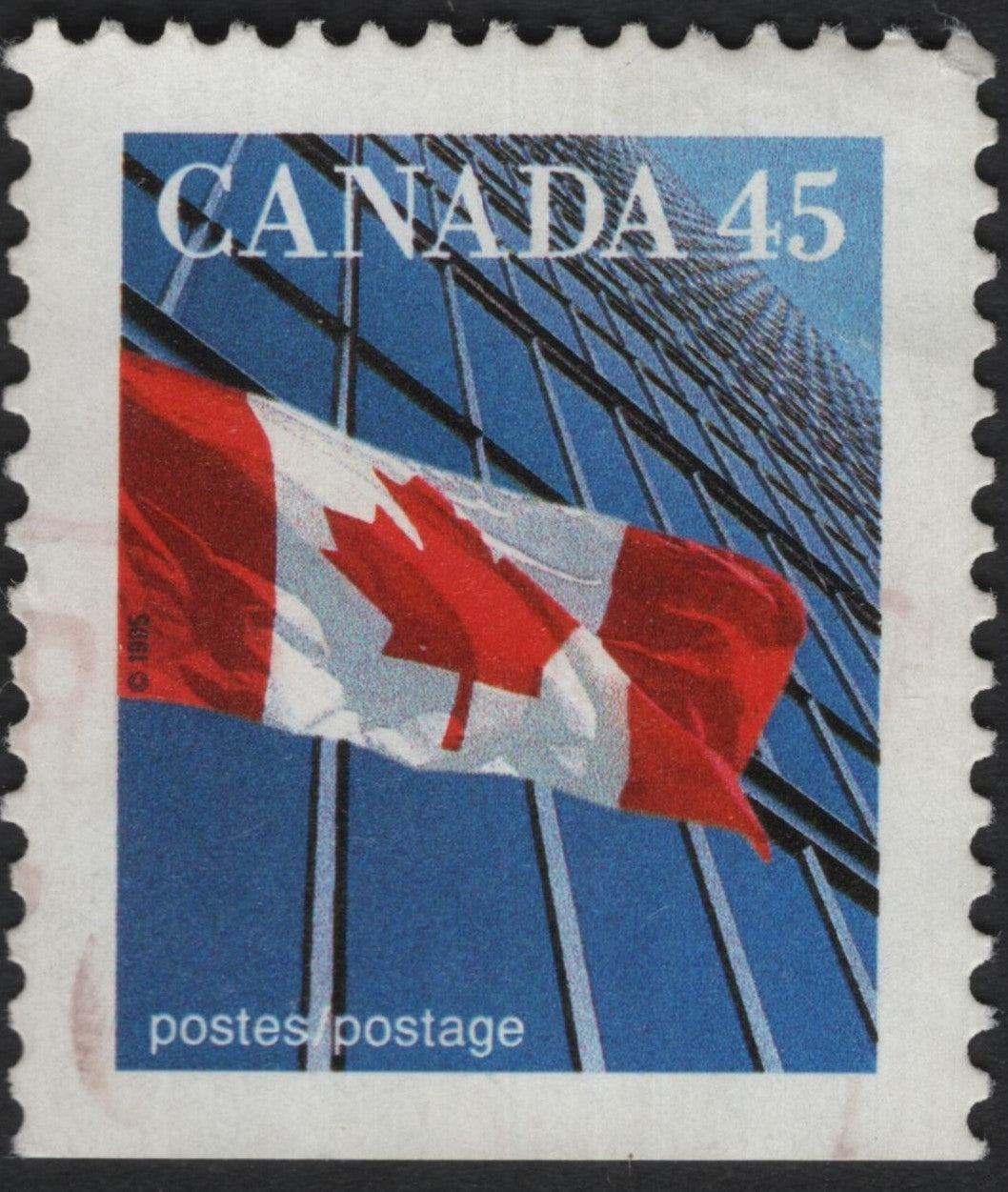 SCG7765 - Canada 1995 – National Flag Against Modern Architecture