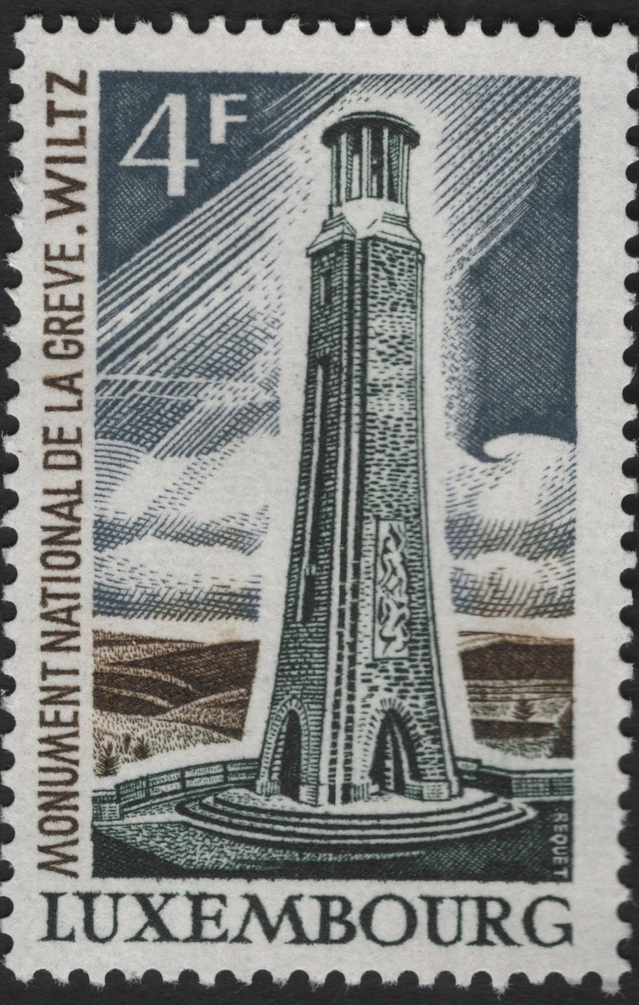 SCG8769 - Luxembourg 4 Franc “Monument National de la Grève, Wiltz” Stamp