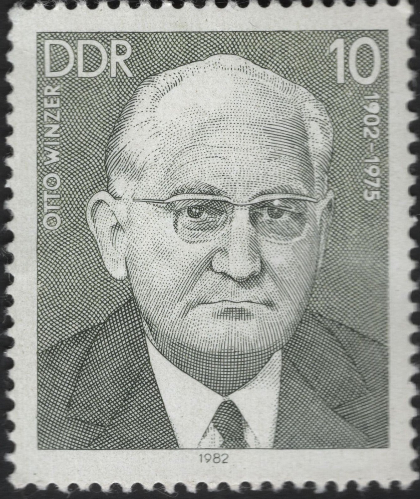 SCG9452 - DDR 1982 – Otto Winzer 10 Pfennig