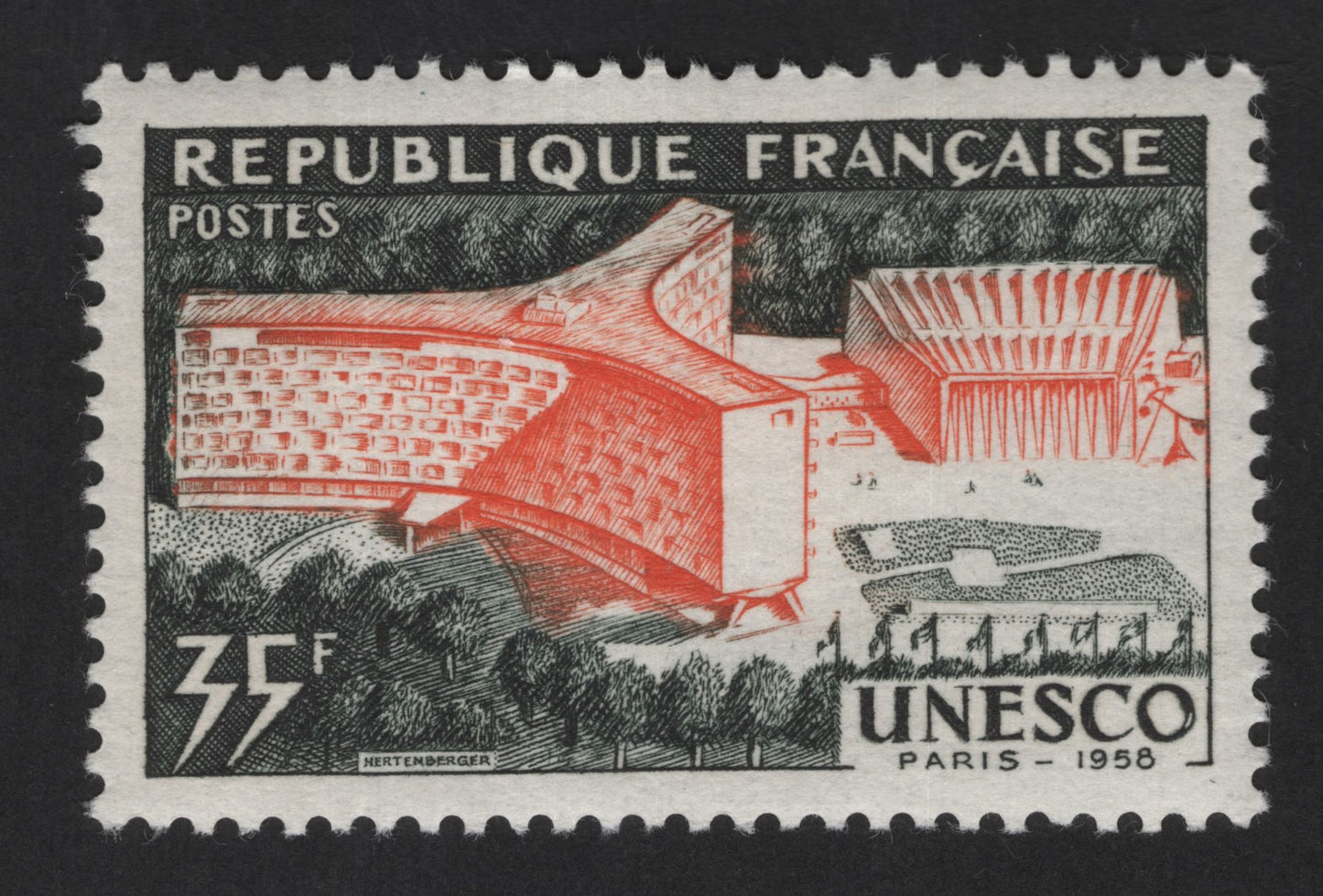 SCG13941 - France 1958 – UNESCO Headquarters, Paris (35 Francs)