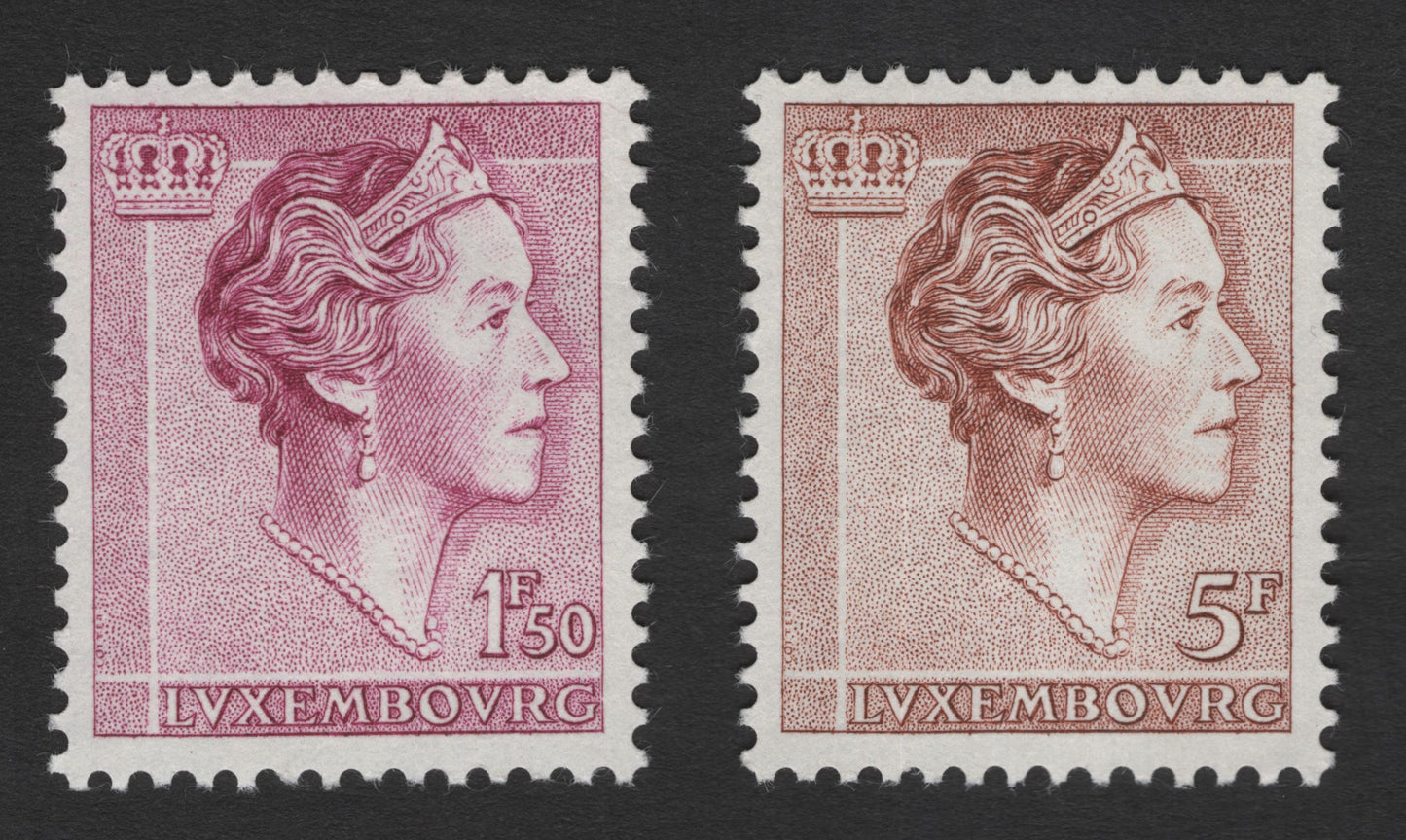 SCG11752 - Luxembourg Grand Duchess Charlotte Definitive Pair (1F50 & 5F)
