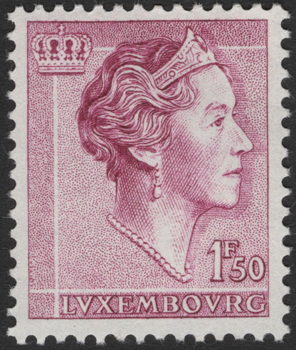 SCG11752 - Luxembourg Grand Duchess Charlotte Definitive Pair (1F50 & 5F)