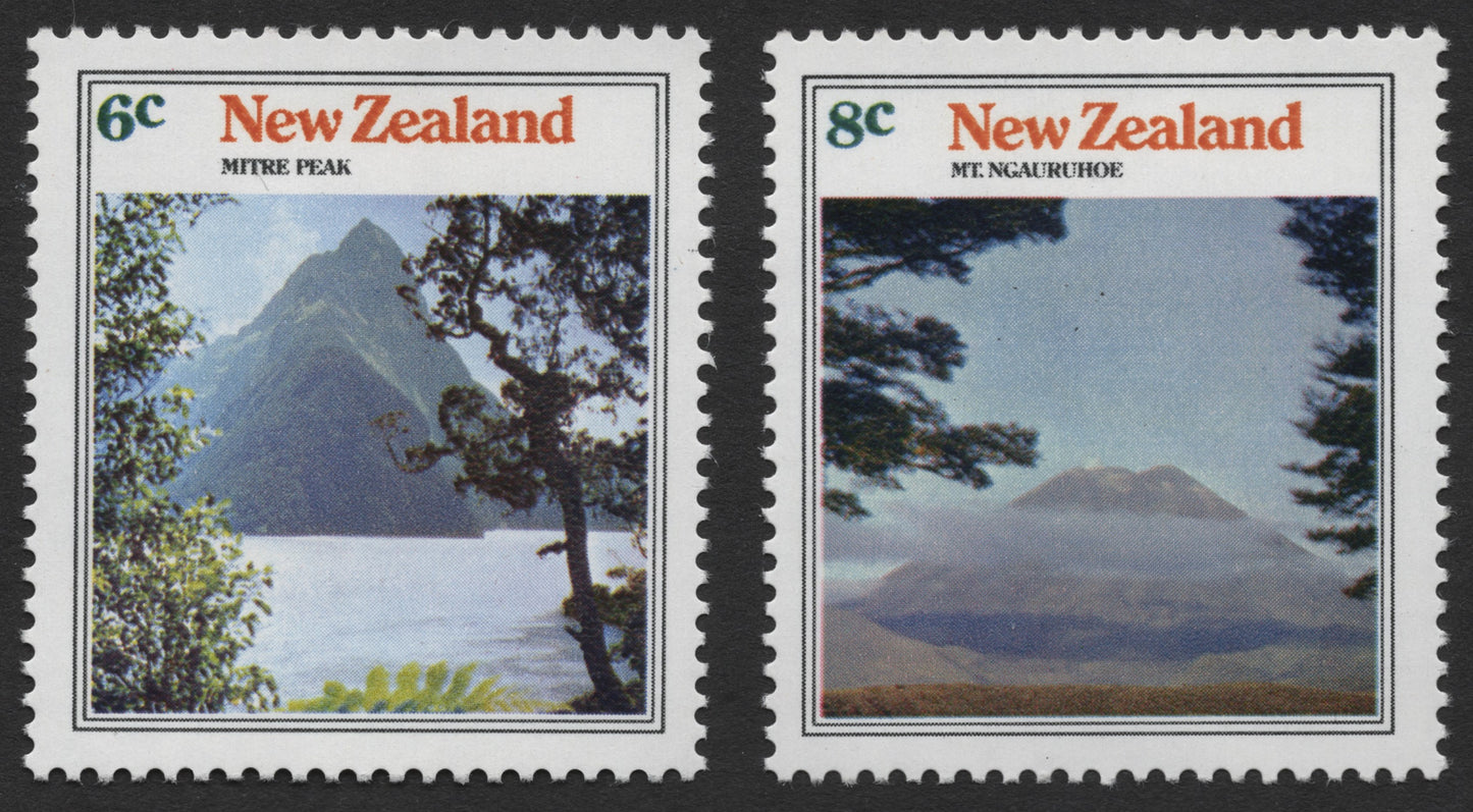 SCG468 - New Zealand Mountain Stamps – Mitre Peak & Mt Ngauruhoe