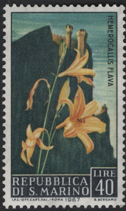 SCG10975 - San Marino – 1967 Native Flowers Definitive Set (3 Stamps)
