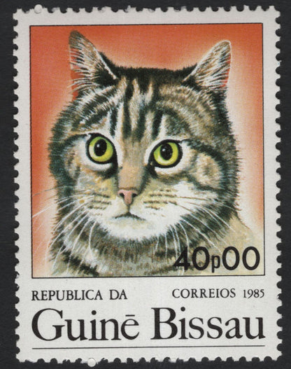SCG11093 - Guiné-Bissau 1985 – Domestic Cat Breeds (Complete 7-Stamp Set)