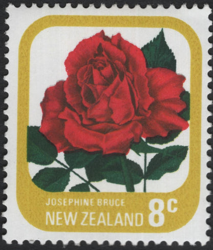 SCG11197 - New Zealand Roses Definitive Set – Garden Varieties (3c, 8c, 9c)