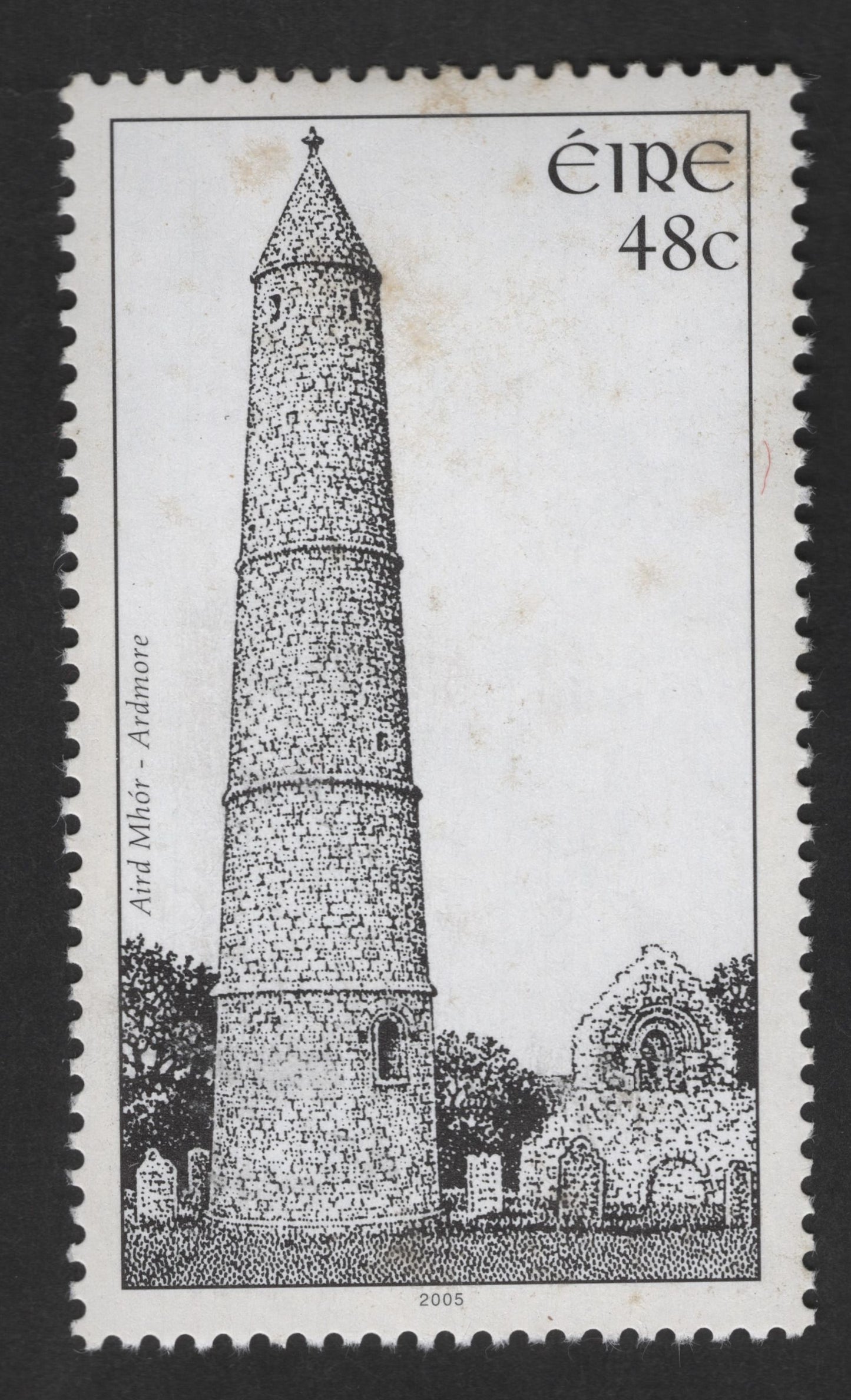 SCG12583 - Ireland 2005 – Ardmore Round Tower (48c) Definitive Stamp