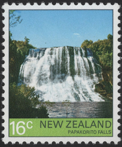 SCG12295 - New Zealand – Scenic Waterfalls Definitive Set (Papakorito, Bridal Veil, Purakaunui & Marakopa Falls)
