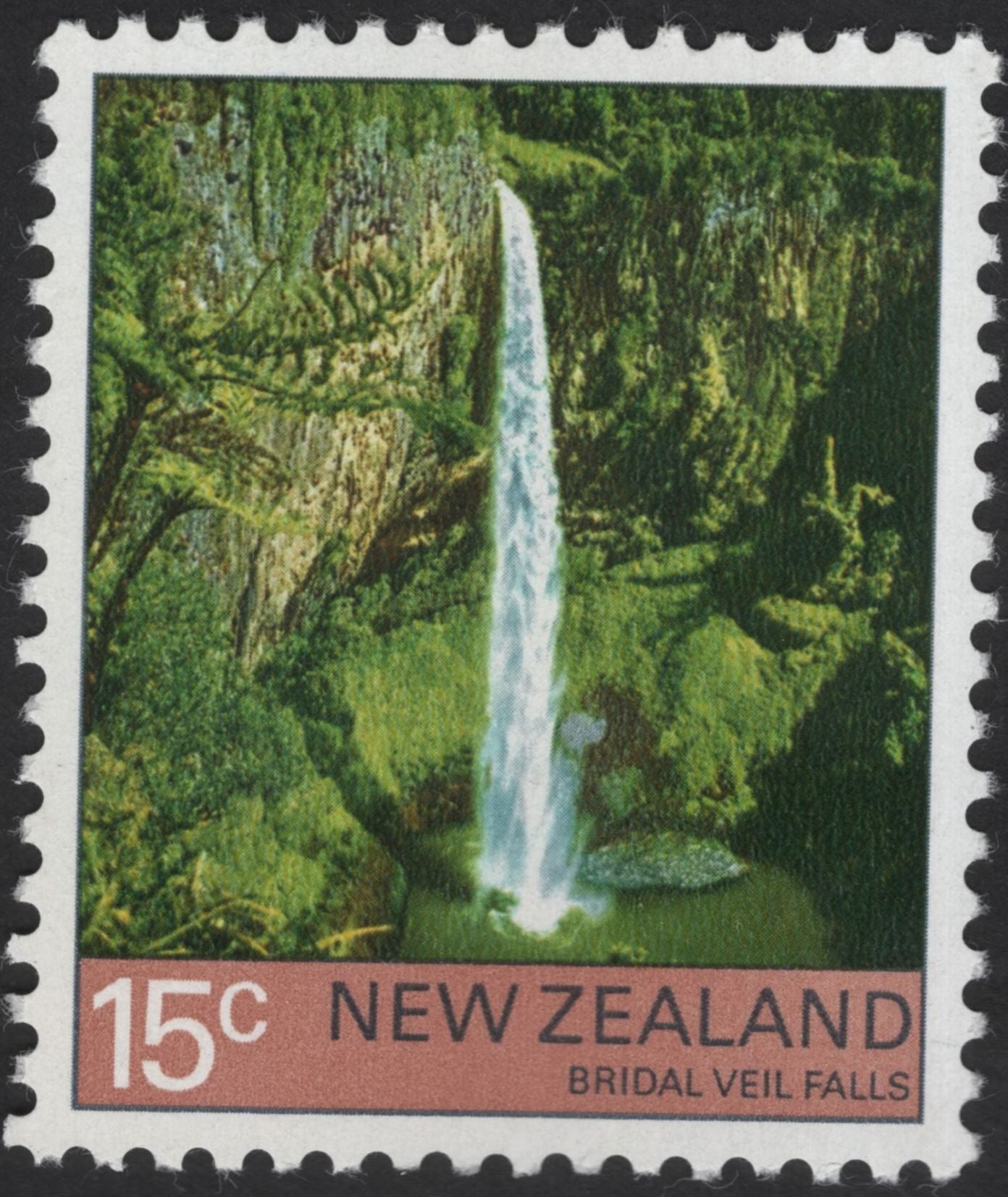 SCG12295 - New Zealand – Scenic Waterfalls Definitive Set (Papakorito, Bridal Veil, Purakaunui & Marakopa Falls)