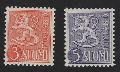 SCG12179 - Finland Heraldic Lion Definitive Pair – 3 & 5 Suomi