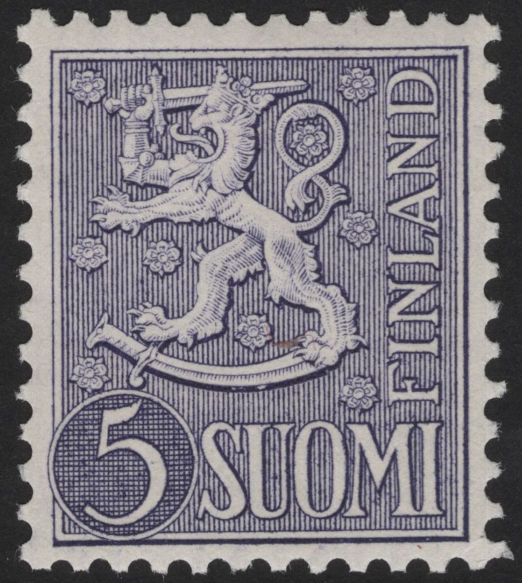 SCG12179 - Finland Heraldic Lion Definitive Pair – 3 & 5 Suomi