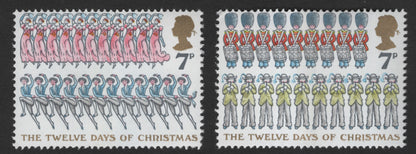 SCG12140 - United Kingdom 1977 Christmas – “The Twelve Days of Christmas” 7p Pair